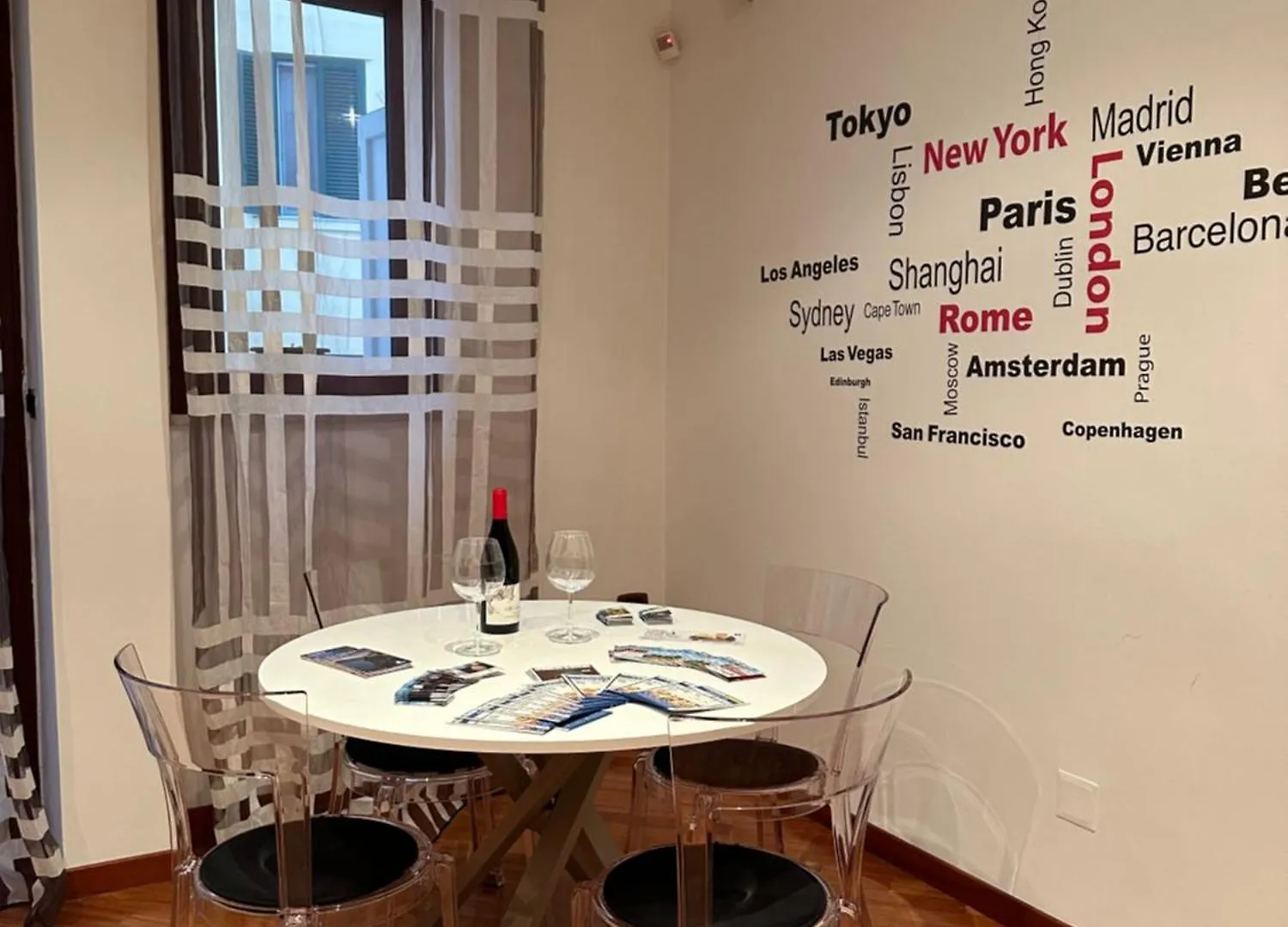 Revis 84 Apartment Naples Italy