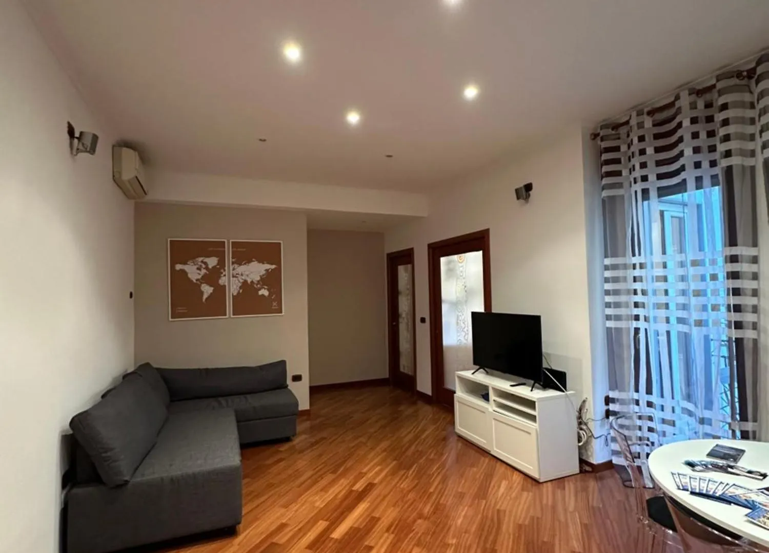 Revis 84 Apartment Naples
